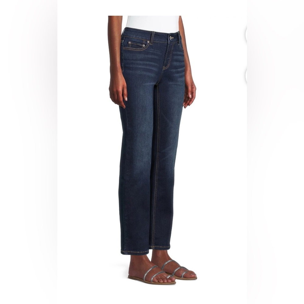 Time and Tru Women’s Mid Rise Straight Jeans, 29" Inseam, size 12 - Picture 5 of 9
